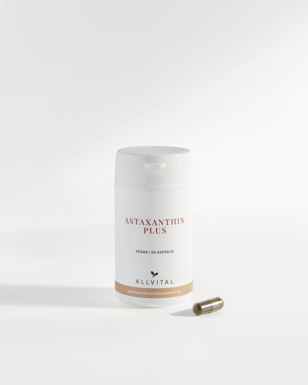Allvital Astaxanthin Plus enthält natürliches Astaxanthin aus der Haematococcus pluvialis-Alge und ist eines der wirkvollsten Antioxidantien der Natur.